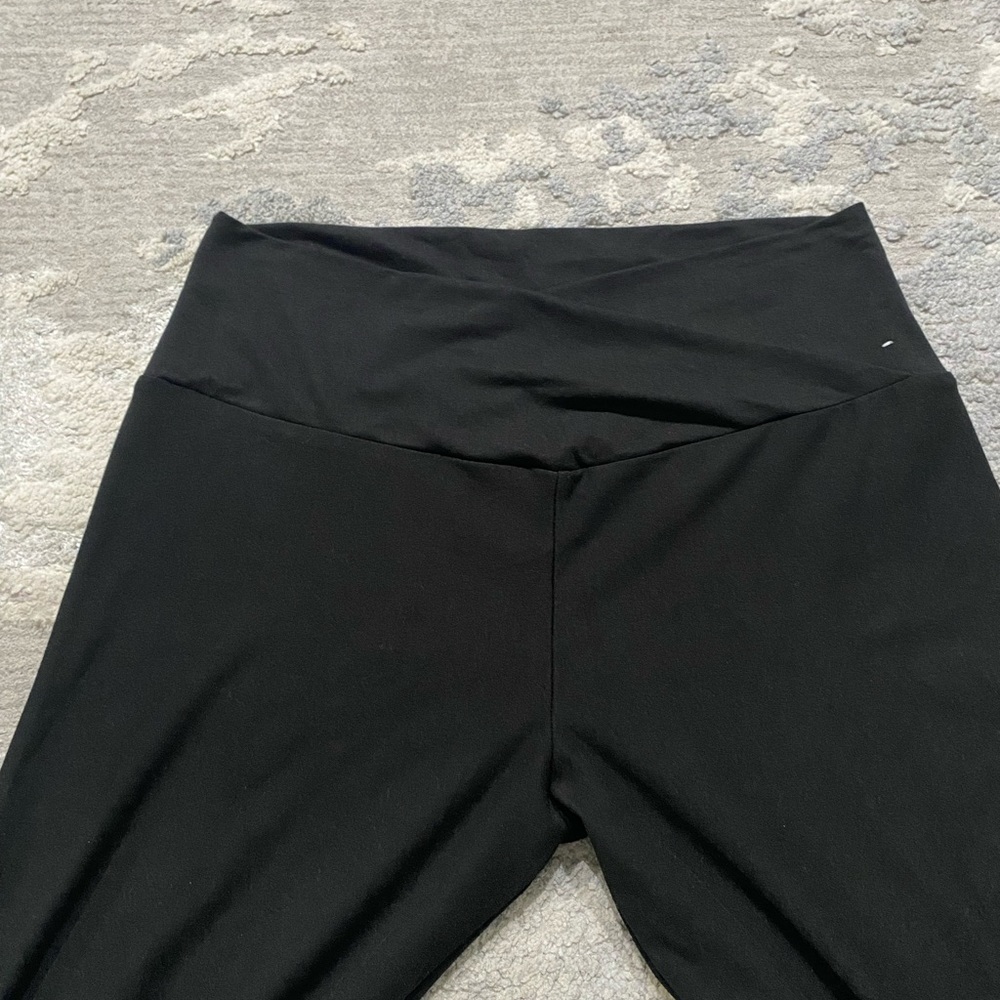 New but no tag No Boundaries black size XL leggings - Picture 4 of 5